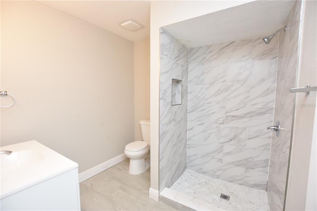 For Rent: $1,450 (2 beds, 2 baths, 1053 Square Feet)