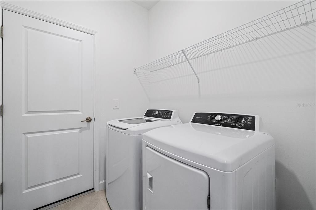 En Venta: $375,000 (2 camas, 2 baños, 1557 Pies cuadrados)