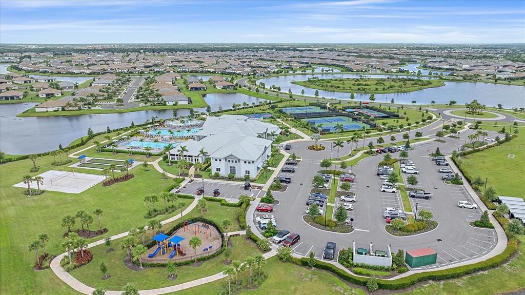 En Venta: $375,000 (2 camas, 2 baños, 1557 Pies cuadrados)