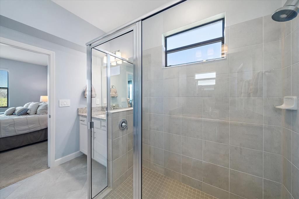 En Venta: $375,000 (2 camas, 2 baños, 1557 Pies cuadrados)