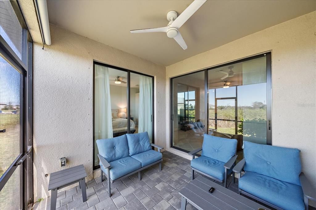 En Venta: $375,000 (2 camas, 2 baños, 1557 Pies cuadrados)