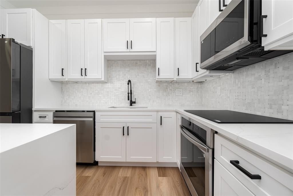 For Sale: $475,000 (3 beds, 2 baths, 1500 Square Feet)