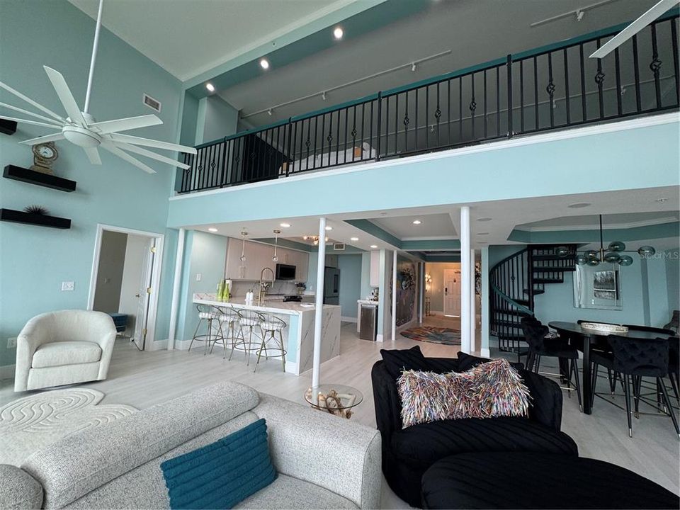 待售: $3,190,000 (4 贝兹, 4 浴室, 3764 平方英尺)