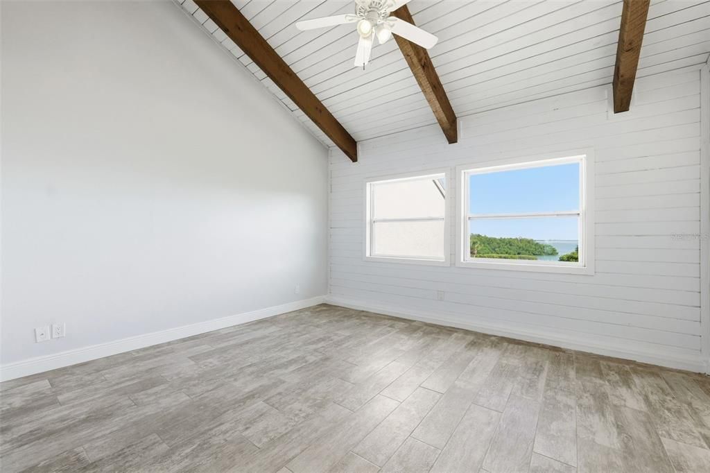 На продажу: $749,000 (3 спален, 2 ванн, 1840 Квадратных фут)