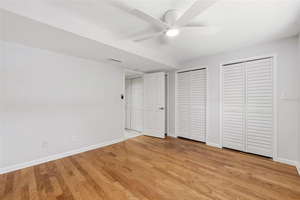 На продажу: $749,000 (3 спален, 2 ванн, 1840 Квадратных фут)