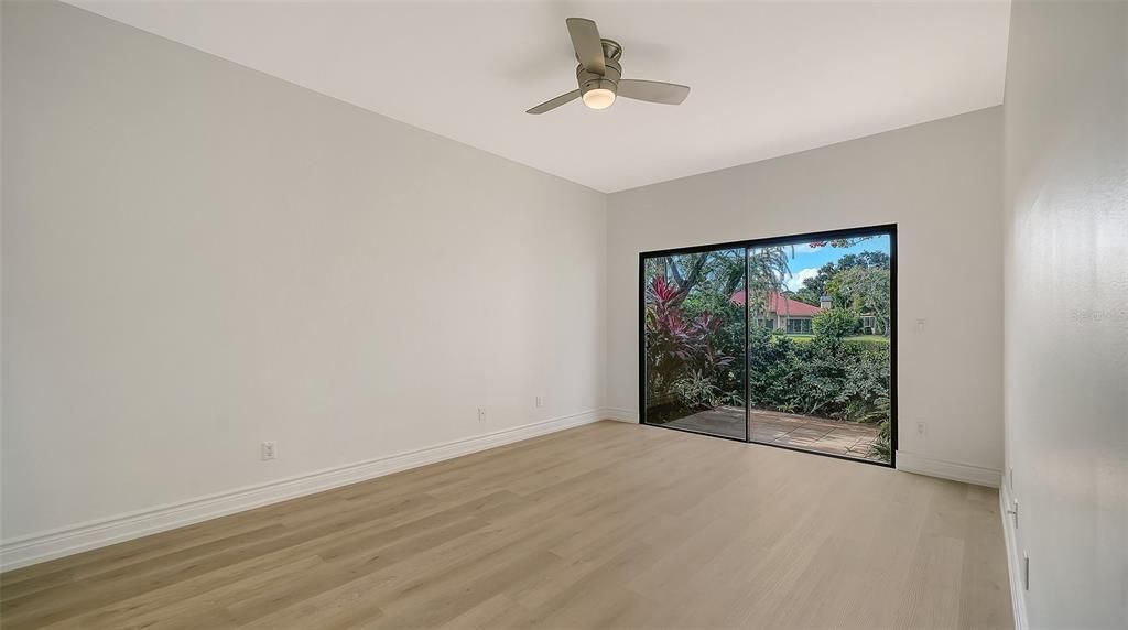 For Sale: $565,000 (3 beds, 2 baths, 1656 Square Feet)