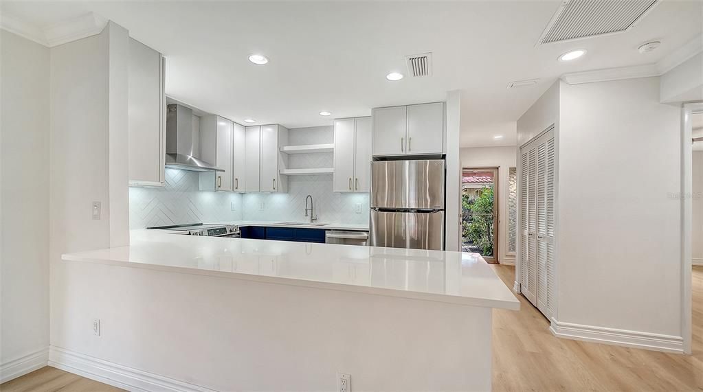 For Sale: $565,000 (3 beds, 2 baths, 1656 Square Feet)