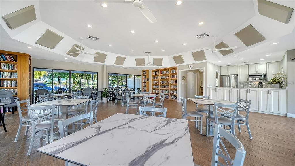 For Sale: $565,000 (3 beds, 2 baths, 1656 Square Feet)