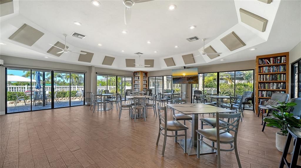 For Sale: $565,000 (3 beds, 2 baths, 1656 Square Feet)