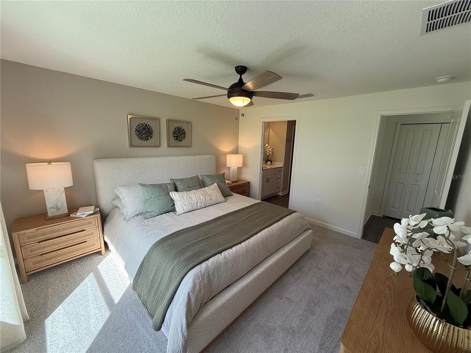 For Rent: $2,225 (4 beds, 2 baths, 1824 Square Feet)