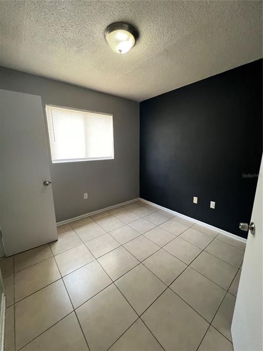 For Rent: $1,095 (2 beds, 1 baths, 650 Square Feet)