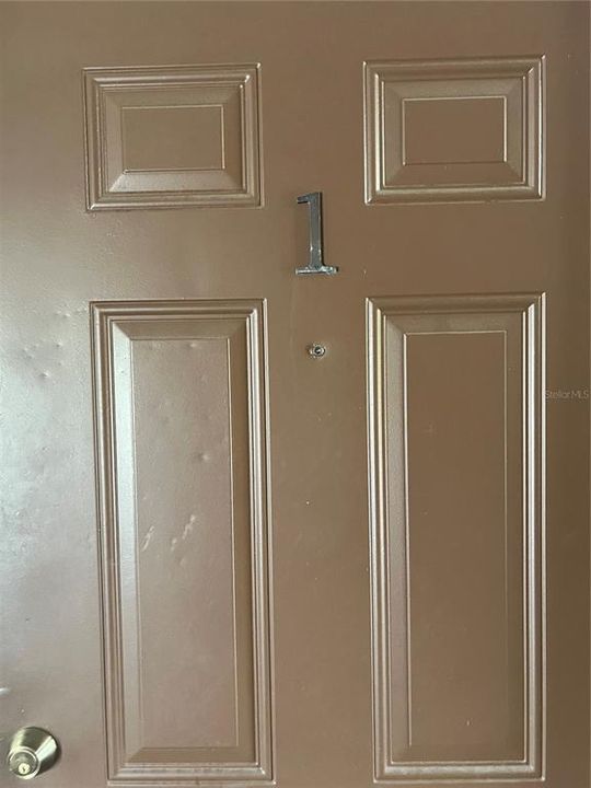 For Rent: $1,095 (2 beds, 1 baths, 650 Square Feet)