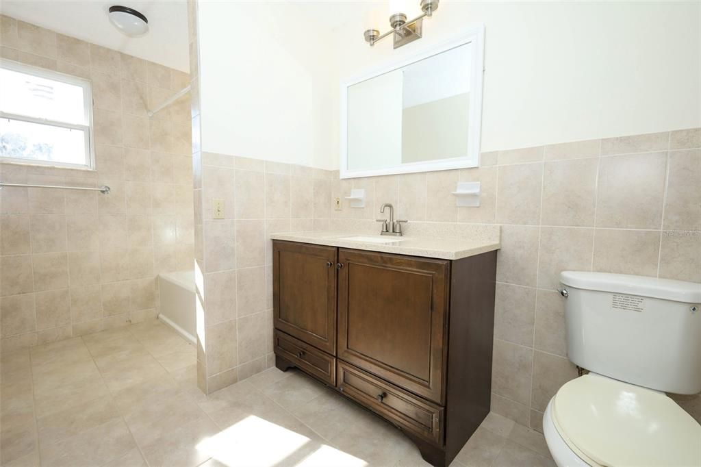 待售: $430,000 (3 贝兹, 2 浴室, 1460 平方英尺)