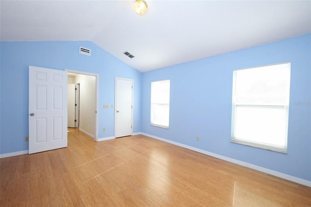 待售: $430,000 (3 贝兹, 2 浴室, 1460 平方英尺)