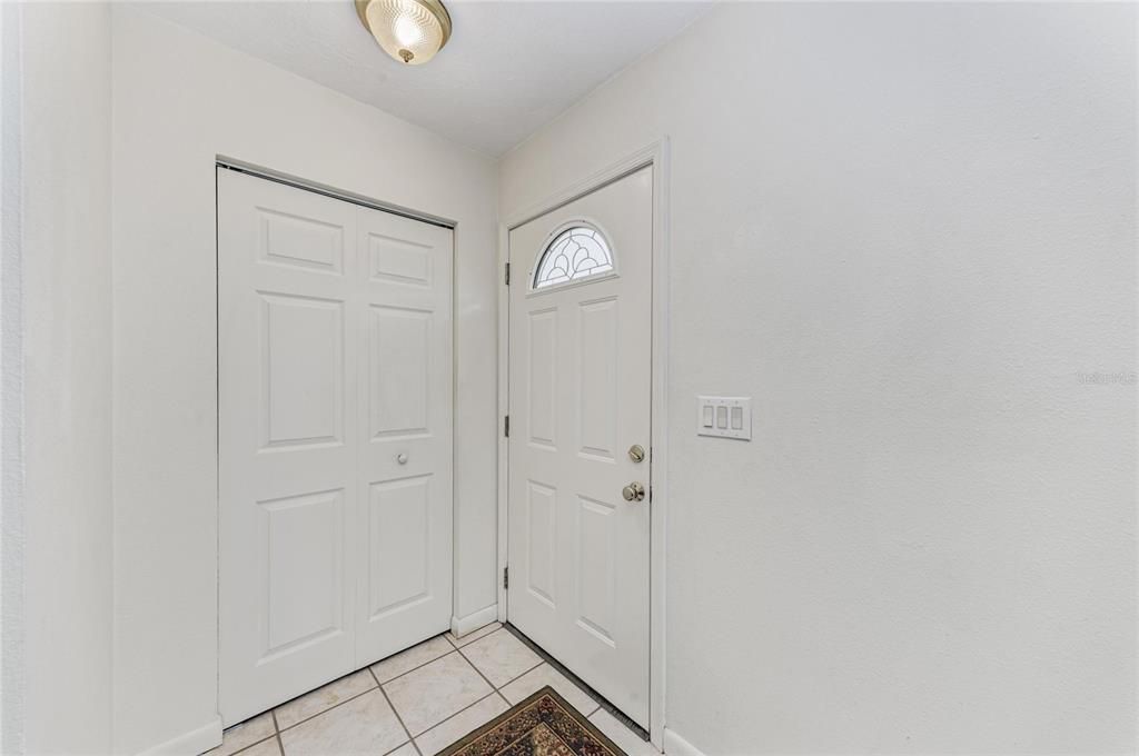 For Sale: $400,000 (3 beds, 2 baths, 1116 Square Feet)