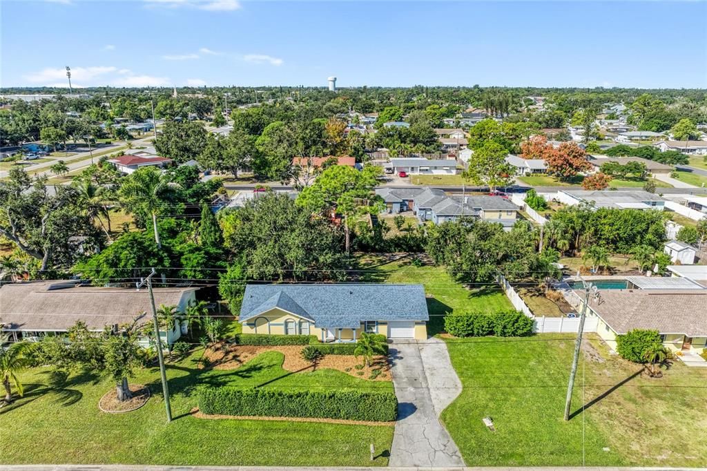 For Sale: $400,000 (3 beds, 2 baths, 1116 Square Feet)