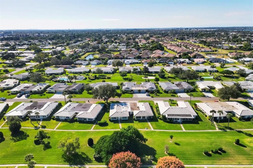 For Sale: $242,500 (2 beds, 2 baths, 1657 Square Feet)