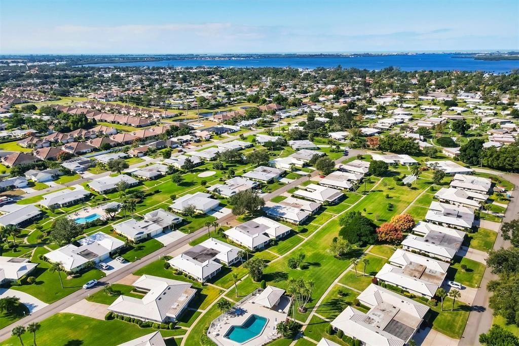 For Sale: $242,500 (2 beds, 2 baths, 1657 Square Feet)