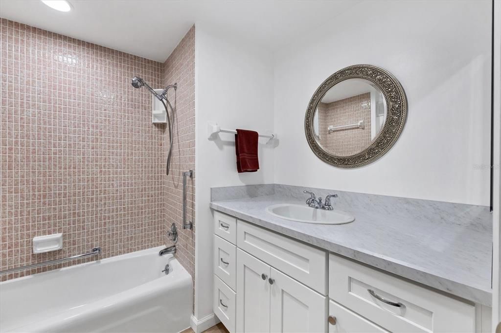 For Sale: $242,500 (2 beds, 2 baths, 1657 Square Feet)