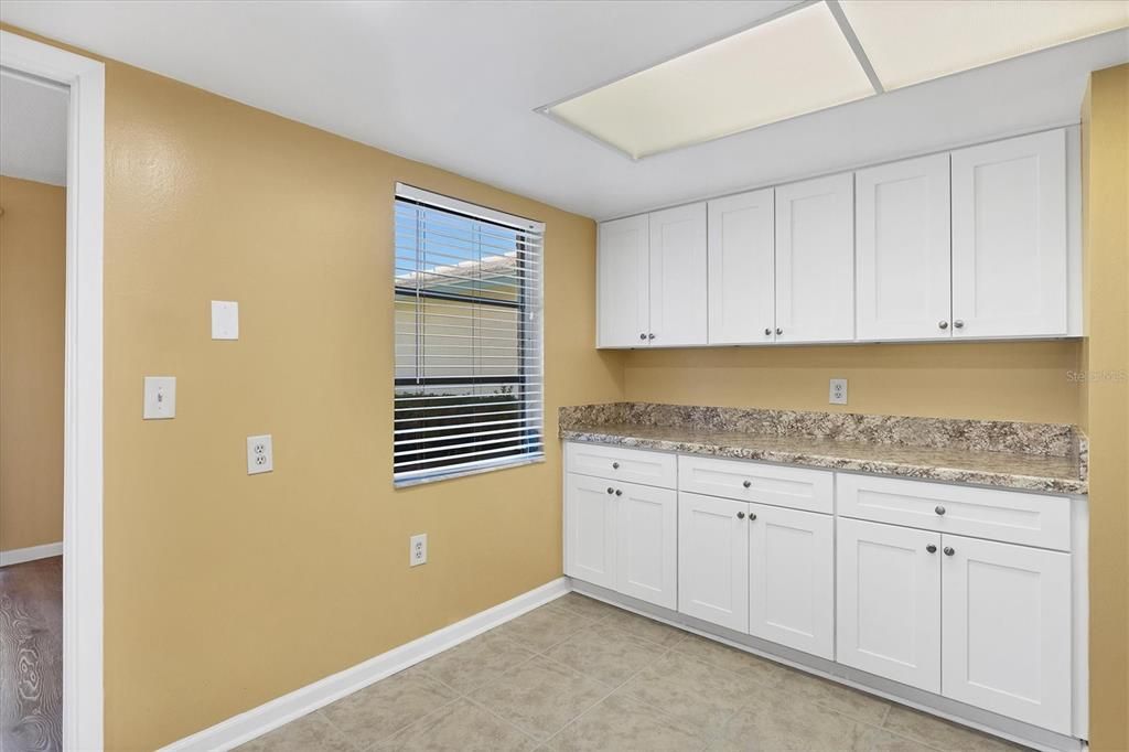 For Sale: $242,500 (2 beds, 2 baths, 1657 Square Feet)