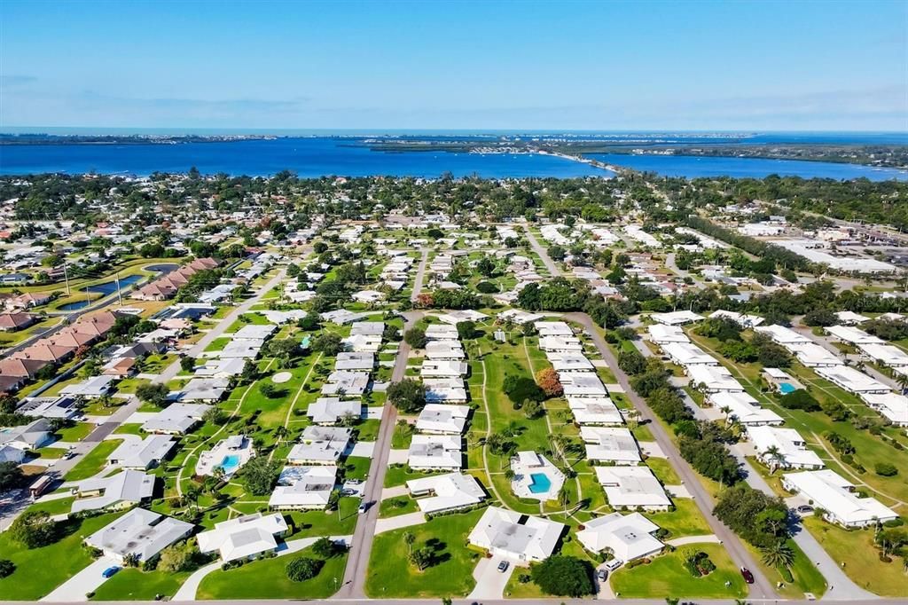 For Sale: $242,500 (2 beds, 2 baths, 1657 Square Feet)