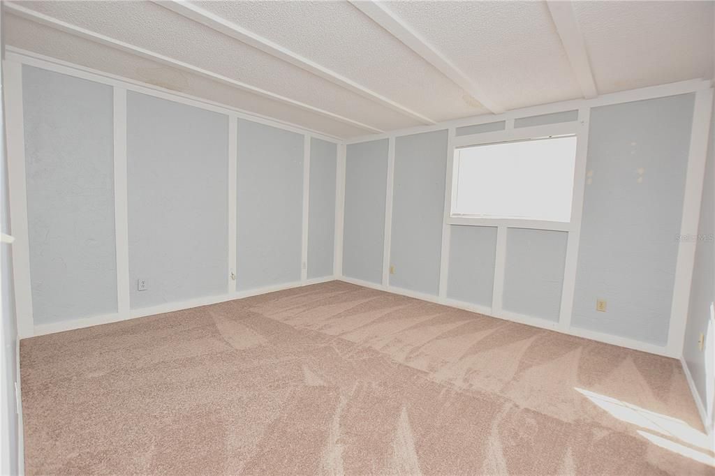 For Rent: $1,250 (2 beds, 2 baths, 1053 Square Feet)