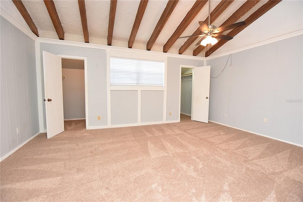 For Rent: $1,250 (2 beds, 2 baths, 1053 Square Feet)