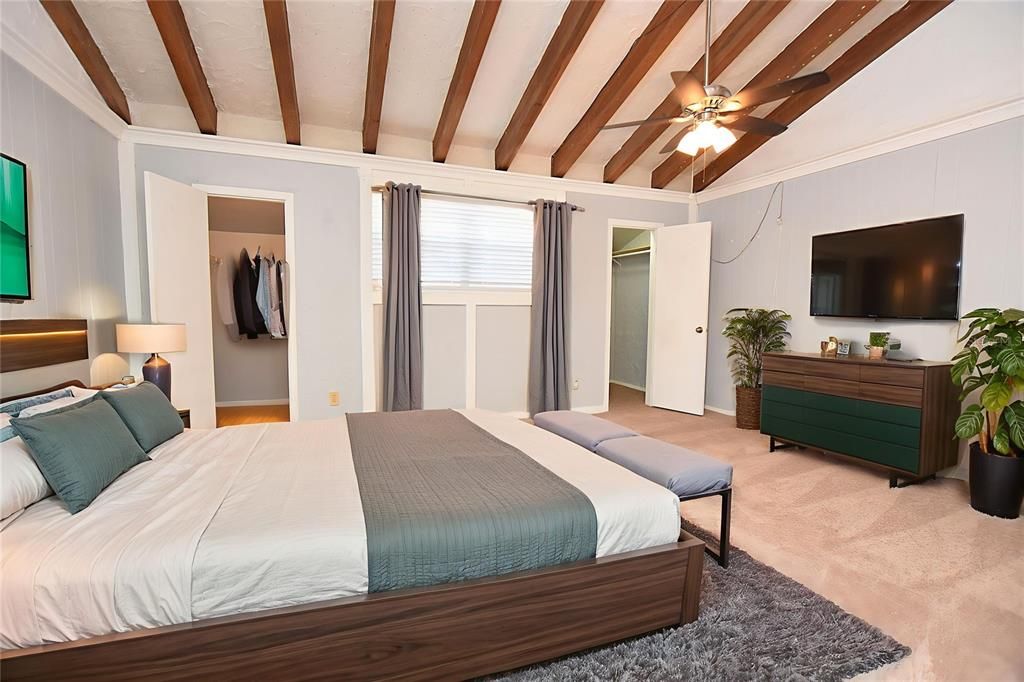 For Rent: $1,250 (2 beds, 2 baths, 1053 Square Feet)