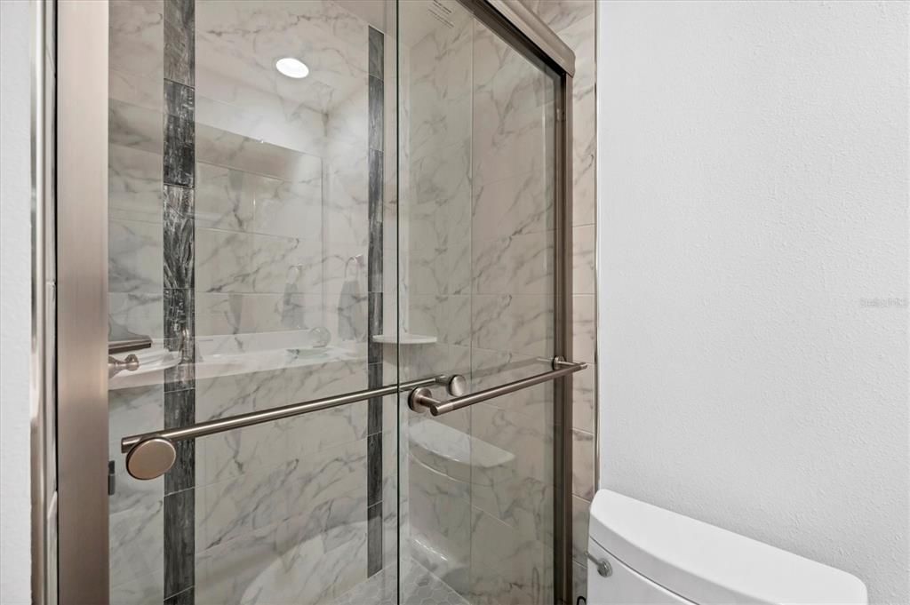 В аренду: $6,000 (2 спален, 2 ванн, 1034 Квадратных фут)