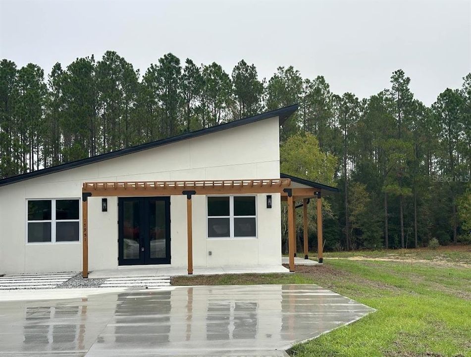 En Renta: $2,600 (4 camas, 2 baños, 1995 Pies cuadrados)