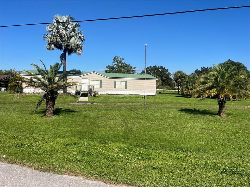 待售: $279,000 (3 贝兹, 2 浴室, 2356 平方英尺)