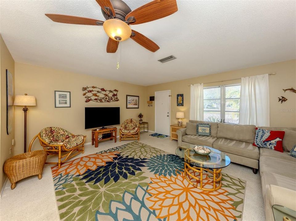 Activo con contrato: $574,500 (2 camas, 2 baños, 1128 Pies cuadrados)