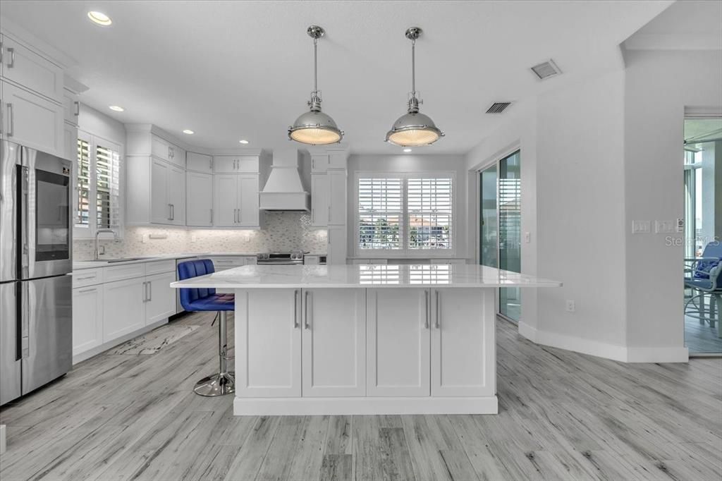 For Sale: $650,000 (3 beds, 2 baths, 2022 Square Feet)