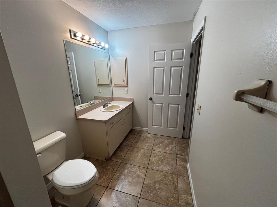 出租: $1,650 (3 贝兹, 2 浴室, 1599 平方英尺)