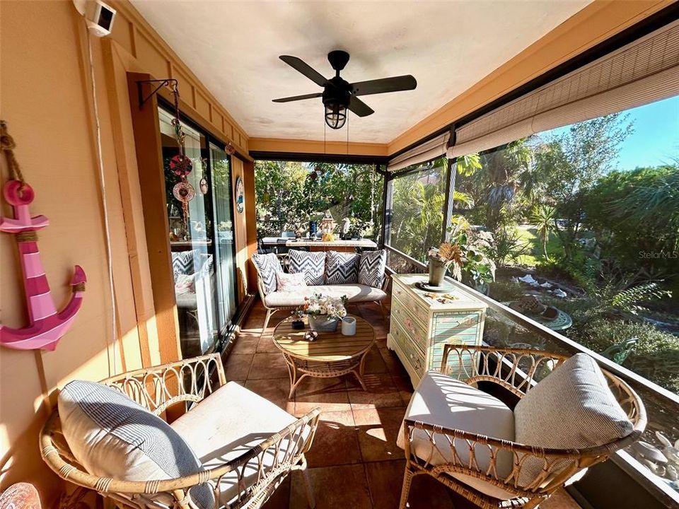 For Sale: $187,500 (2 beds, 2 baths, 1044 Square Feet)