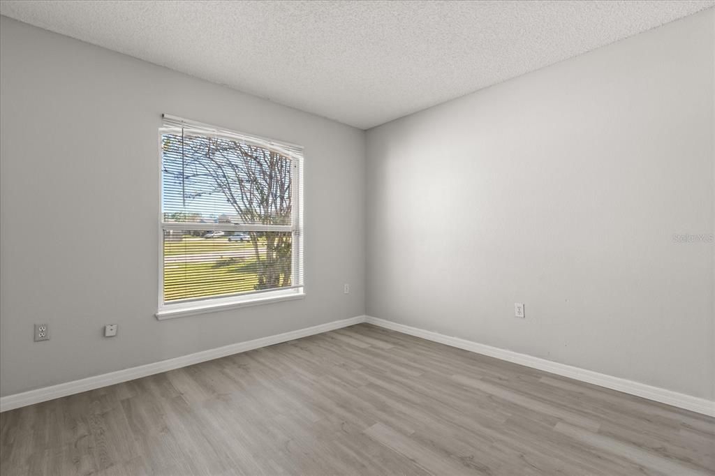 待售: $315,000 (3 贝兹, 2 浴室, 1264 平方英尺)