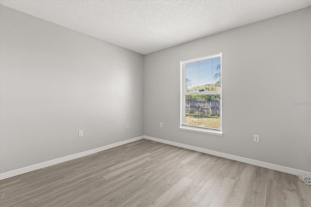 待售: $315,000 (3 贝兹, 2 浴室, 1264 平方英尺)