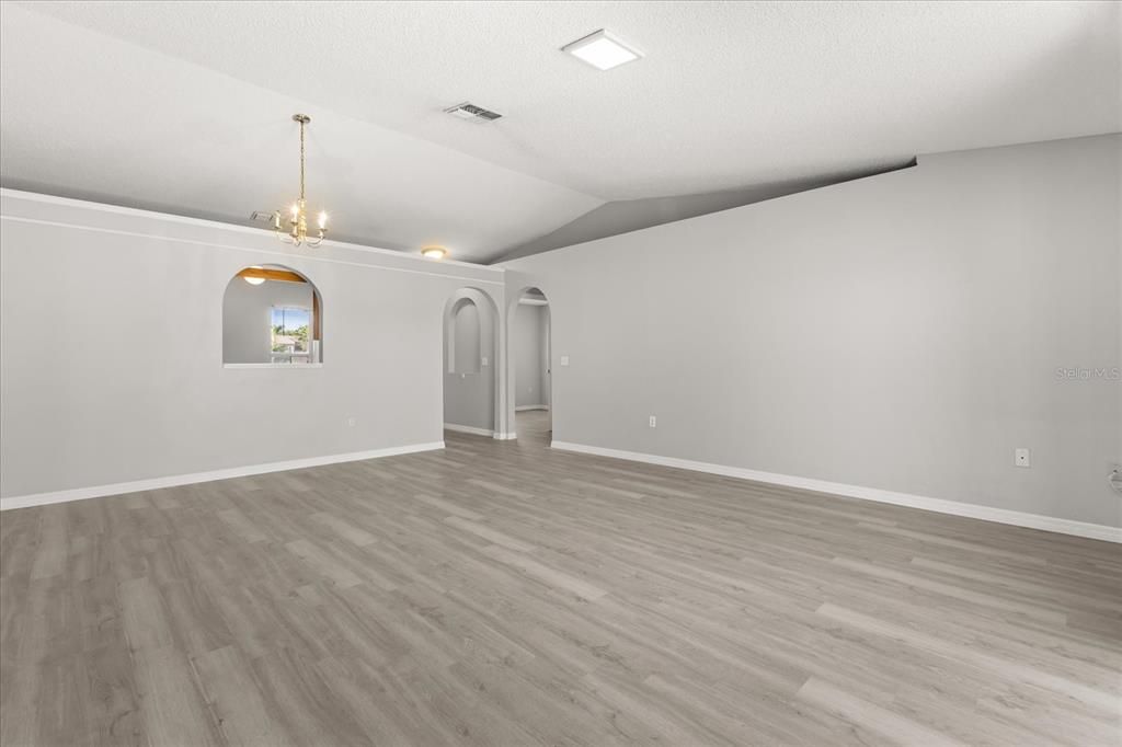 待售: $315,000 (3 贝兹, 2 浴室, 1264 平方英尺)