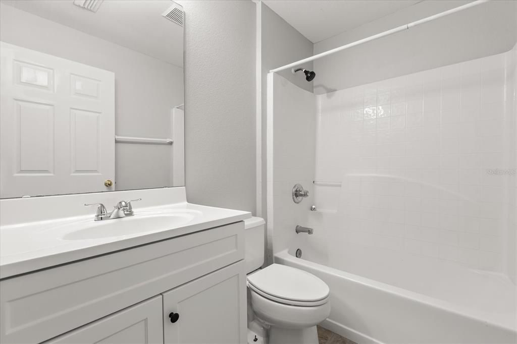 待售: $315,000 (3 贝兹, 2 浴室, 1264 平方英尺)