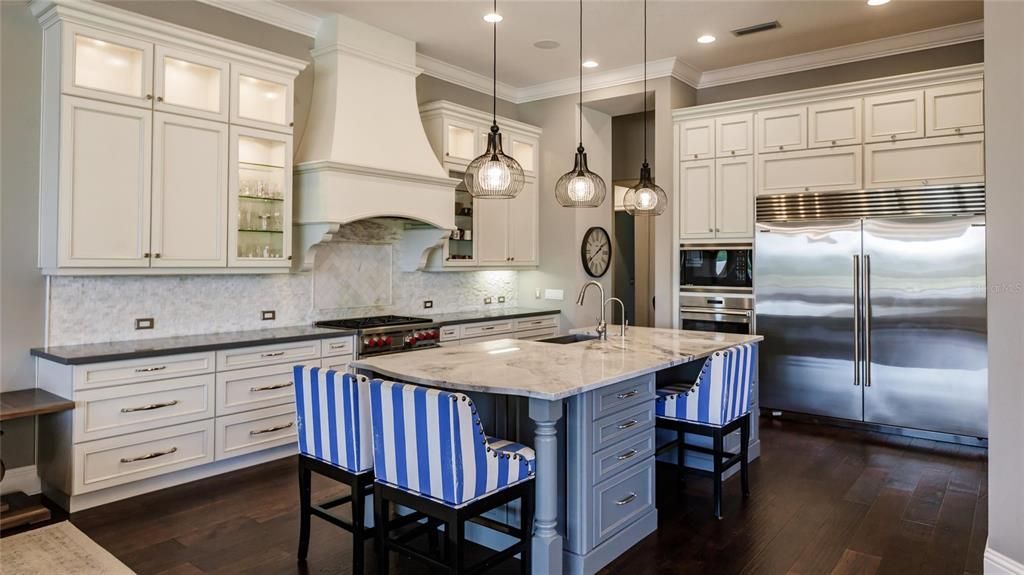 待售: $3,900,000 (4 贝兹, 5 浴室, 5082 平方英尺)