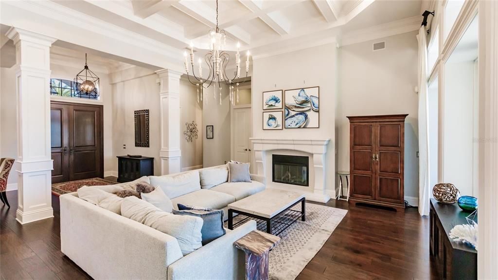 待售: $3,900,000 (4 贝兹, 5 浴室, 5082 平方英尺)