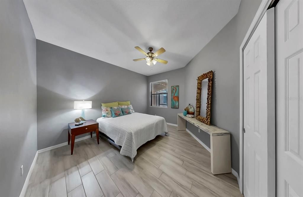 En Venta: $279,000 (2 camas, 2 baños, 1461 Pies cuadrados)