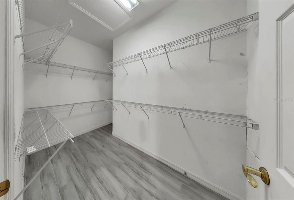 En Venta: $279,000 (2 camas, 2 baños, 1461 Pies cuadrados)