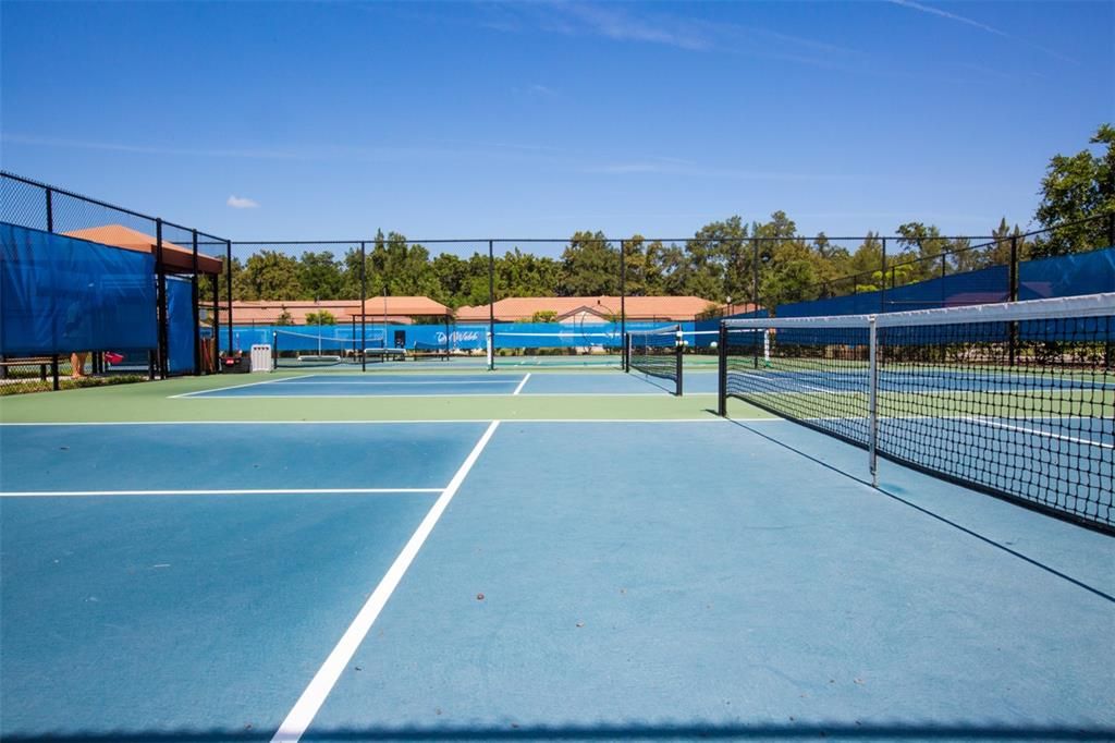 En Venta: $279,000 (2 camas, 2 baños, 1461 Pies cuadrados)