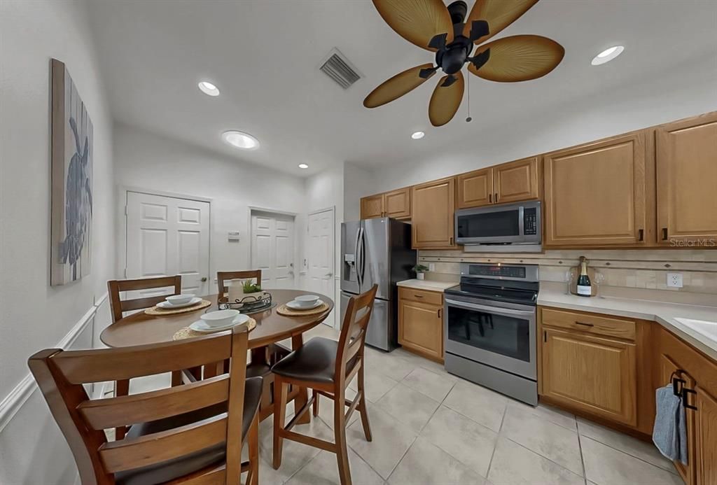 En Venta: $279,000 (2 camas, 2 baños, 1461 Pies cuadrados)