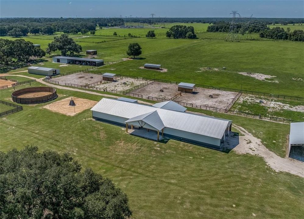 For Sale: $1,245,000 (2 beds, 1 baths, 710 Square Feet)