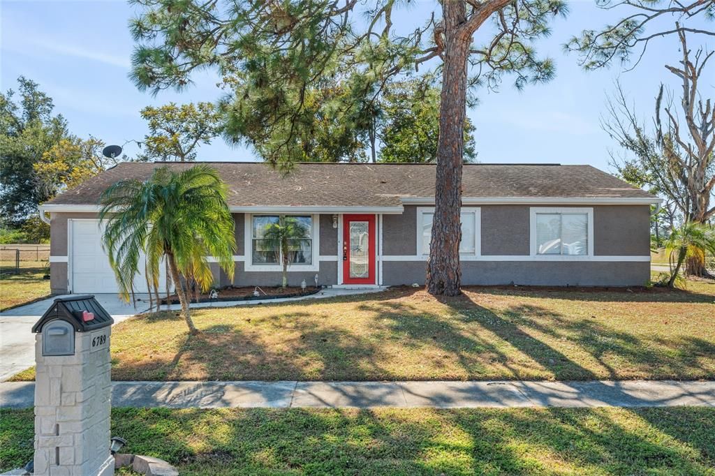 For Sale: $239,500 (3 beds, 2 baths, 1175 Square Feet)