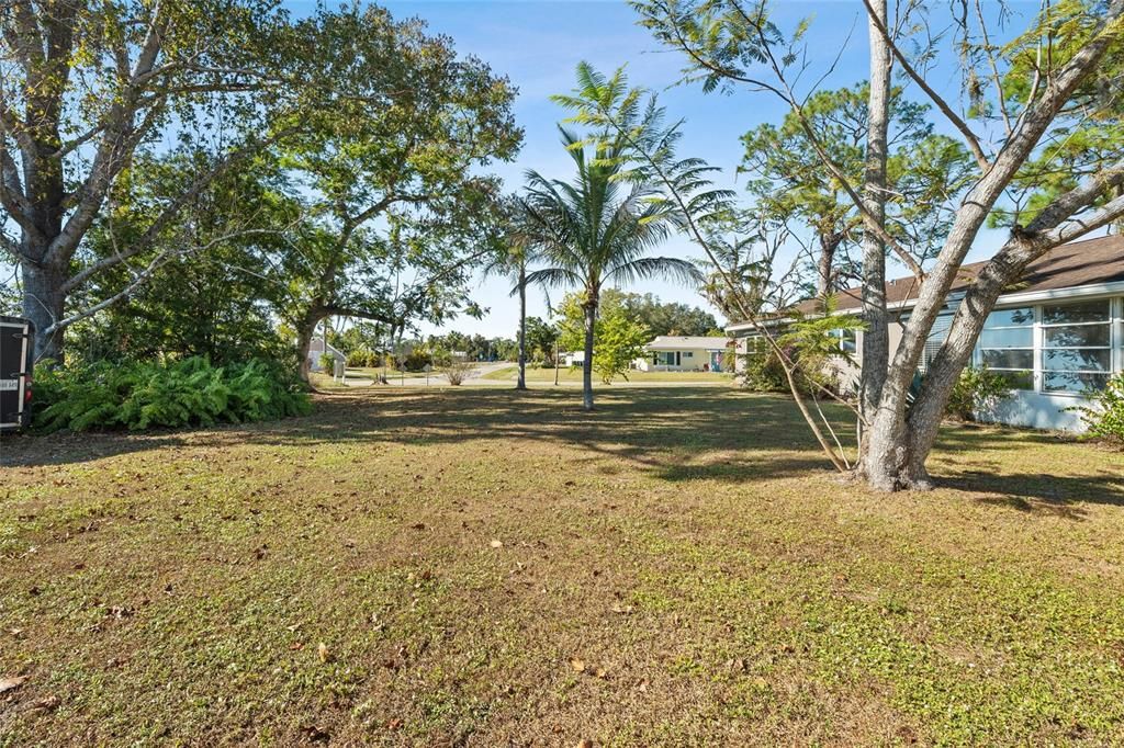 For Sale: $239,500 (3 beds, 2 baths, 1175 Square Feet)