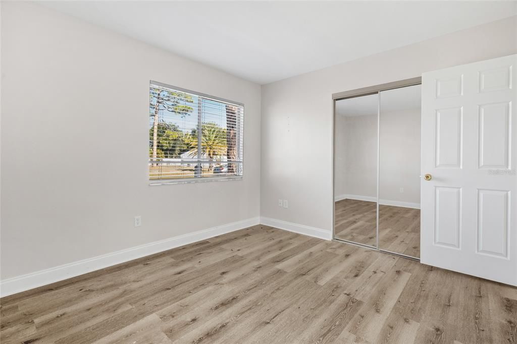 For Sale: $239,500 (3 beds, 2 baths, 1175 Square Feet)