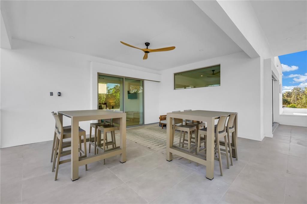 For Rent: $17,000 (5 beds, 5 baths, 3386 Square Feet)